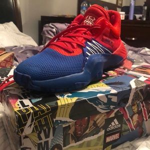 ADIDAS DON ISSUE #1 SPIDERMAN